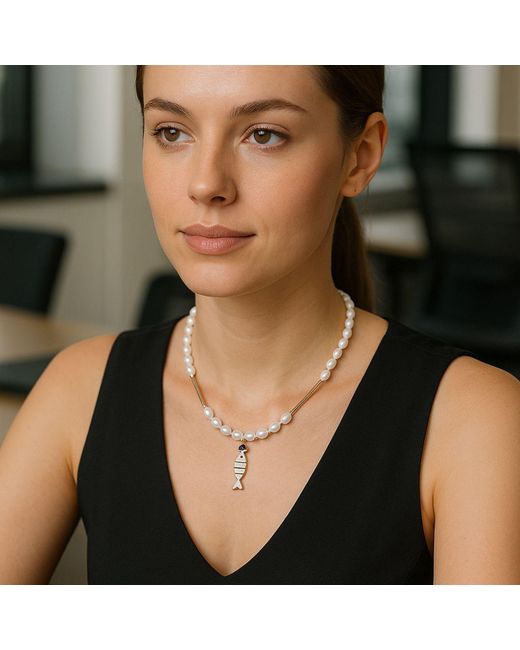 My Little Nature Metallic Freshwater Pearls Necklace With Sardine