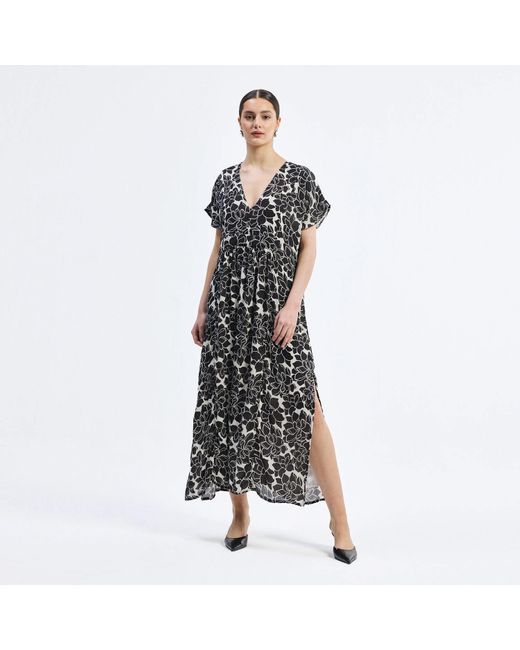 REISTOR Black Deep V-Neck Maxi Dress With Front Gathers