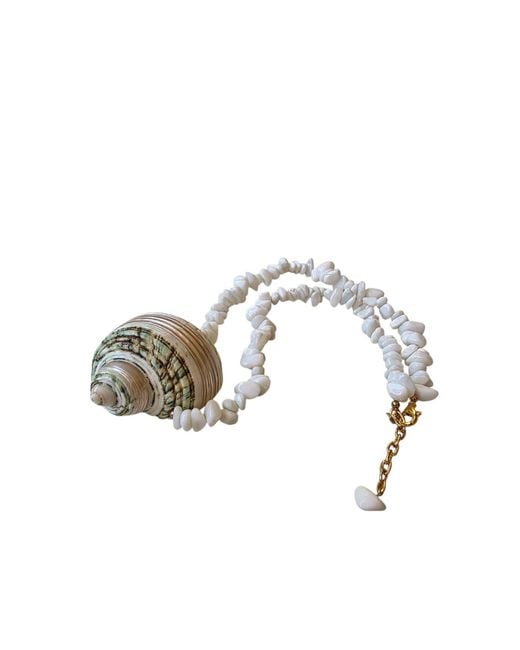 OhSun Metallic Aruba Shell Necklace