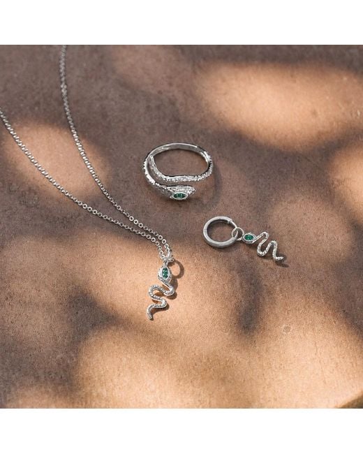 Zohreh Metallic Emerald Snake Pendant Sterling