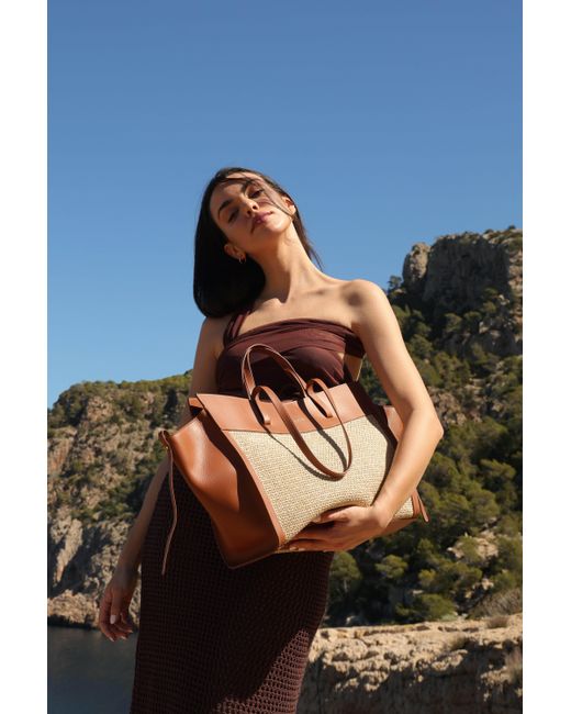 Saonara Brand Brown Neutrals Shopping Bag Caramel Raffia Leather