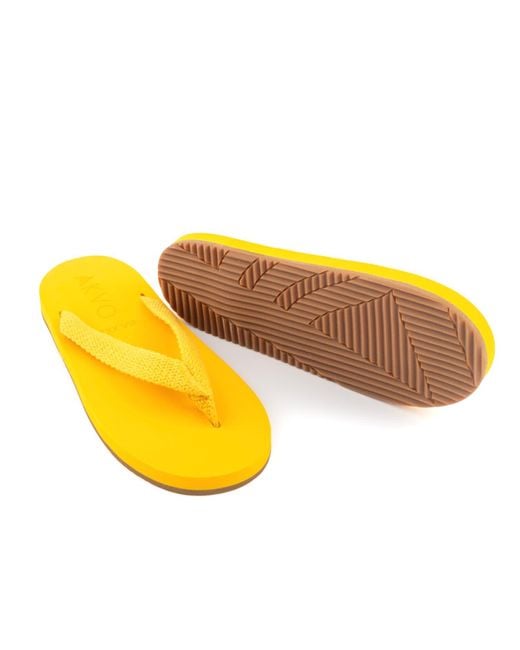 Akvo Yellow Tethys Sandal