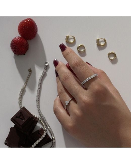 Diamonbliss Metallic Two And Half Carats Round Eternity Ring