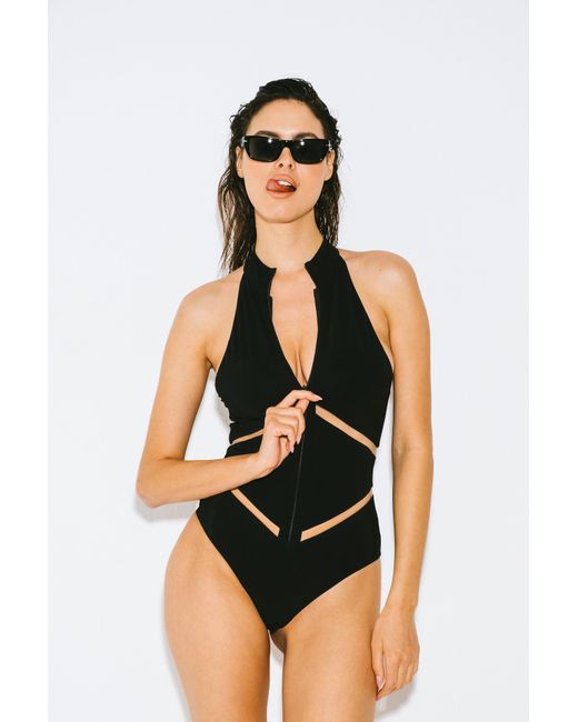 Room 24 Black Maya One Piece