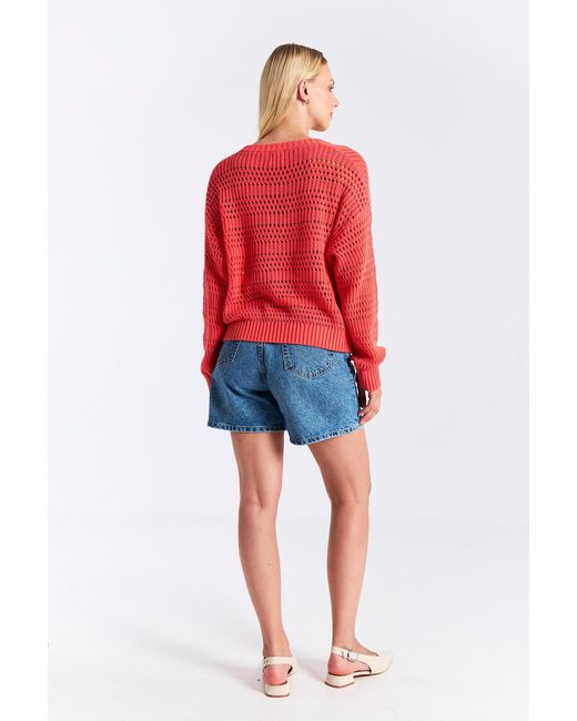 Brodie Cashmere Red Sarah Stitch Cropped V