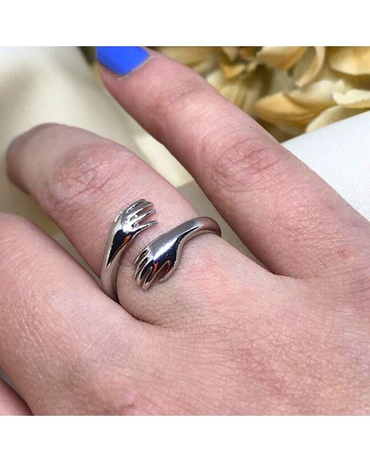 Spero London Metallic Hug Ring With Hands Sterling