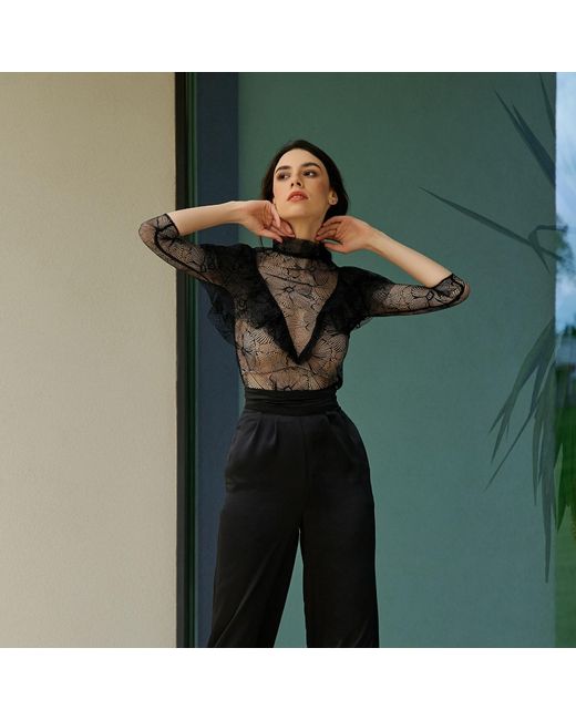 AVENUE No.29 Gray Sheer Floral Lace Ruffle Blouse