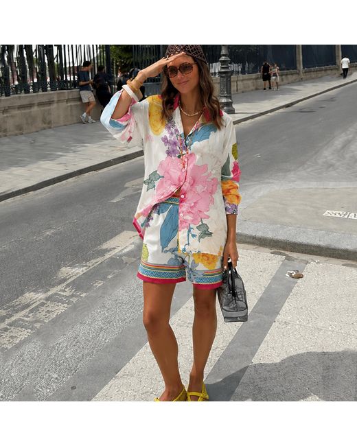 LOVEIST STORE Multicolor Cladia Floral Co-Ord Set