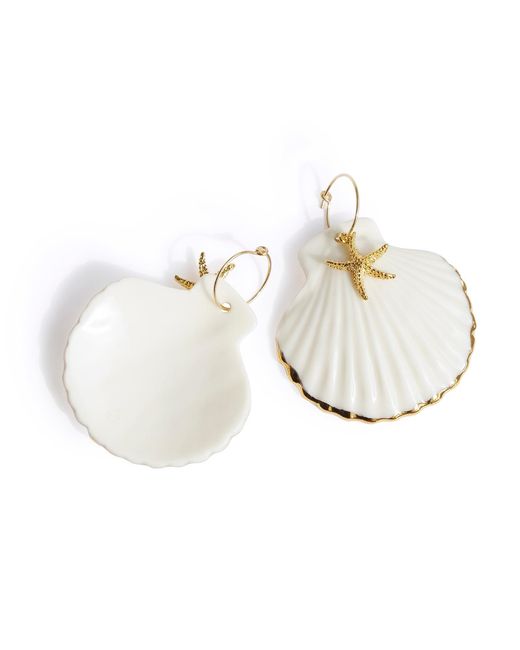 POPORCELAIN Metallic Golden Edge Clam Shell With Starfish Hoop Earrings