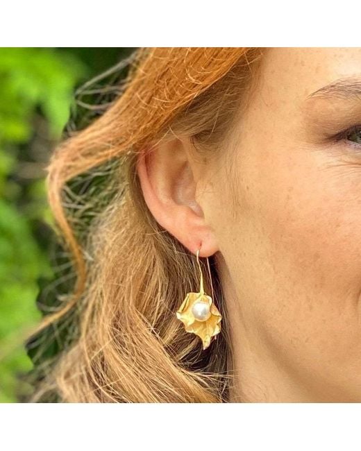Pearls of the Orient Online Metallic Vita Cultured Freshwater Pearl Leaf Earrings