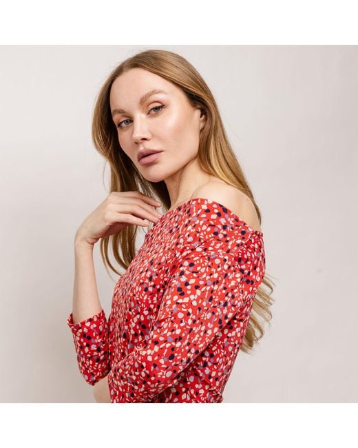 Farinaz Red Fab Metallic Coral Pattern