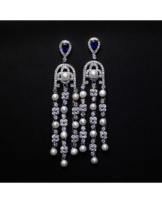 Ninemoo White Celeste Cascade Earrings