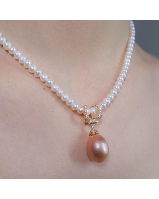 Ninemoo Metallic Luxe Pearl Pendant Necklace