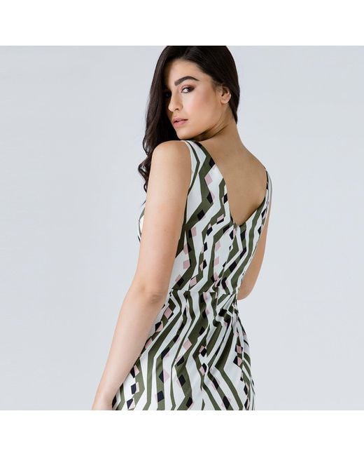 Conquista Black Sleeveless Fitted Print Dress