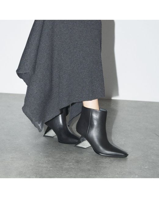 United Nude Black Rockit Pull On Bootie