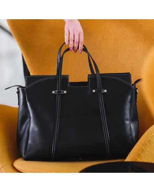 Tarea Studio Black Dark Aya Weekend Bag