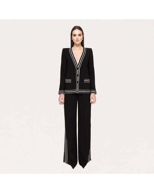 Nissa Black Single-Breasted Suit Jacket