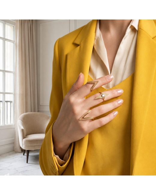 Najiba Metallic Trinova