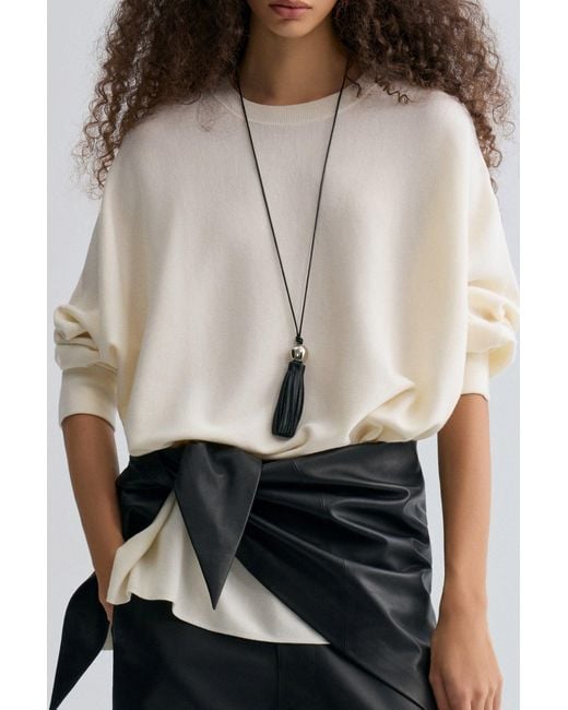 FRONT ROW SHOP Black Tassel-Pendant Necklace