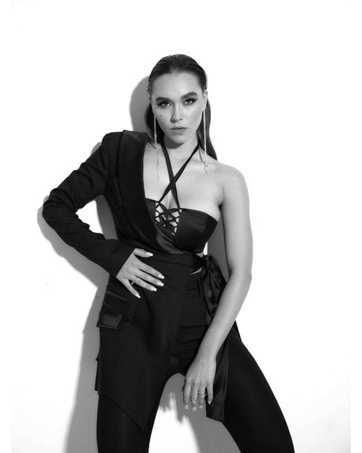 Tia Dorraine Blue Double Identity Asymmetric Half Blazer