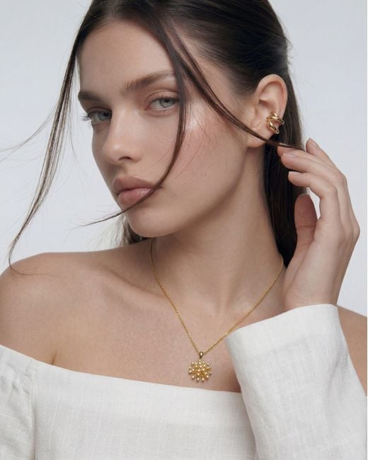 Elk & Bloom Metallic 14K Star Flower Pendant Necklace