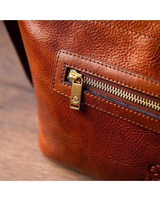 Time Resistance Brown Cognac Leather Cosmetic Bag Dopp Kit for men