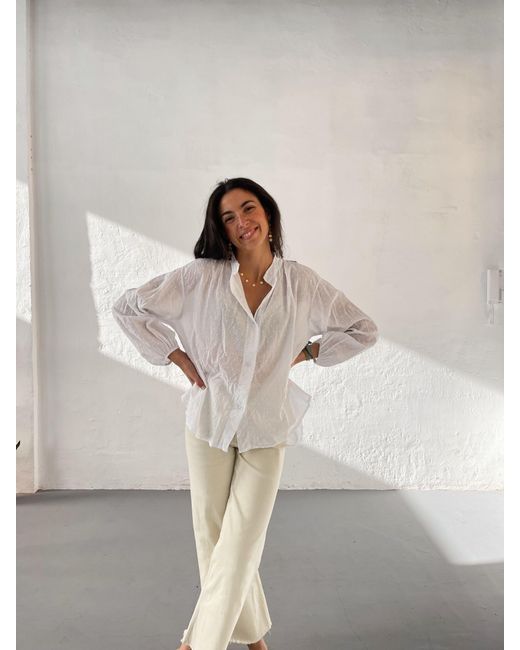 Mind Traveler White Blusa Julia Blanca