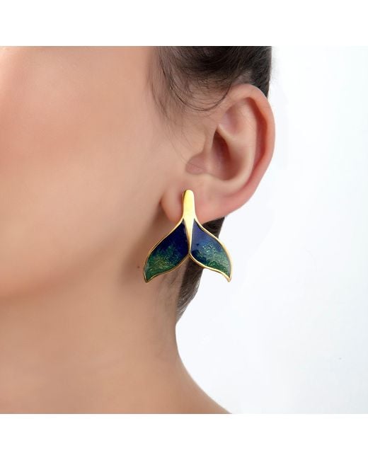 Milou Jewelry Green Whale Tail Earrings