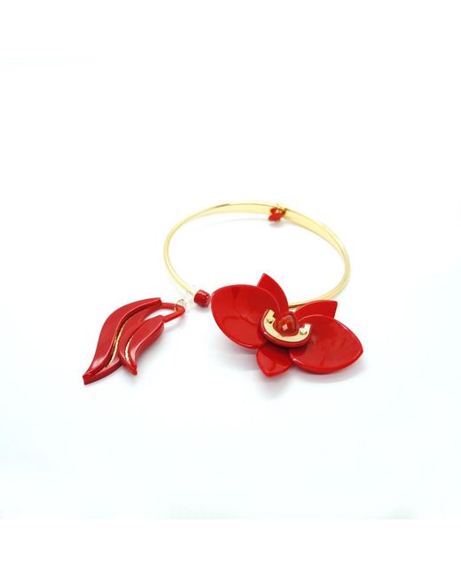 Gissa Bicalho Red Acrylic Handmade Necklace Orchid Deco