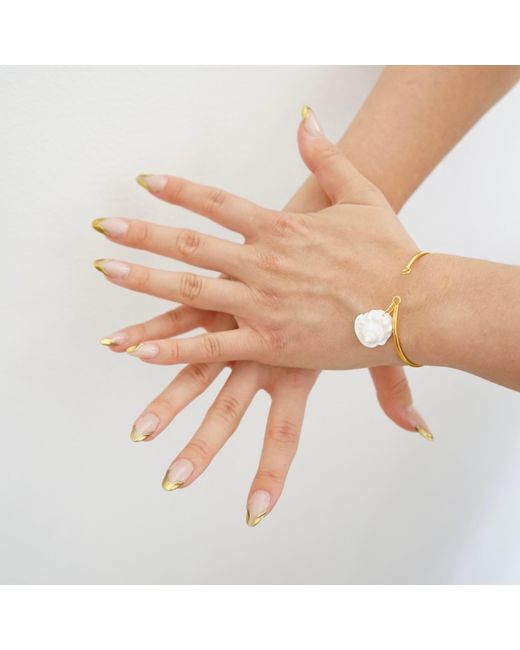 Smilla Brav Metallic Sicily Shell Bangle