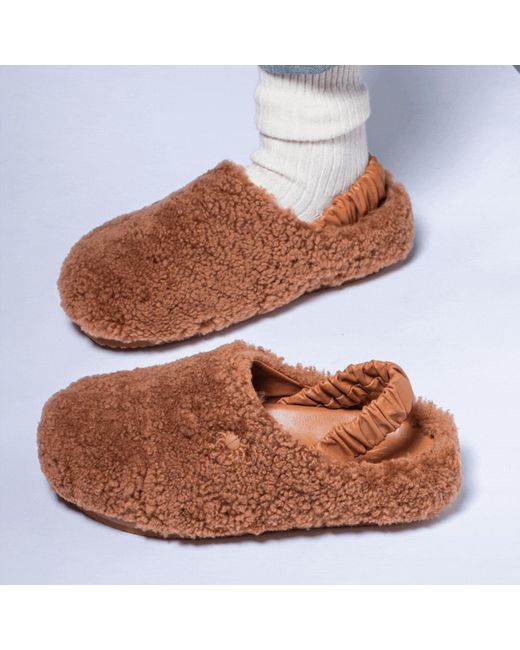 MYYAZ Brown Teddy Clog