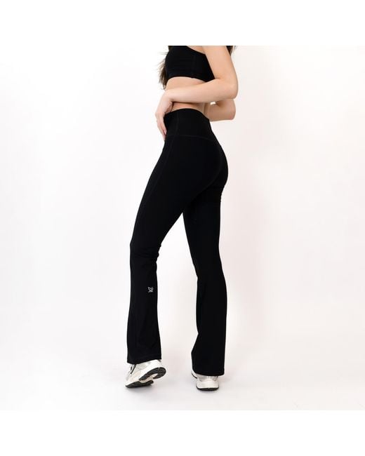 On/Off Essentials Black The Core Flare Legging