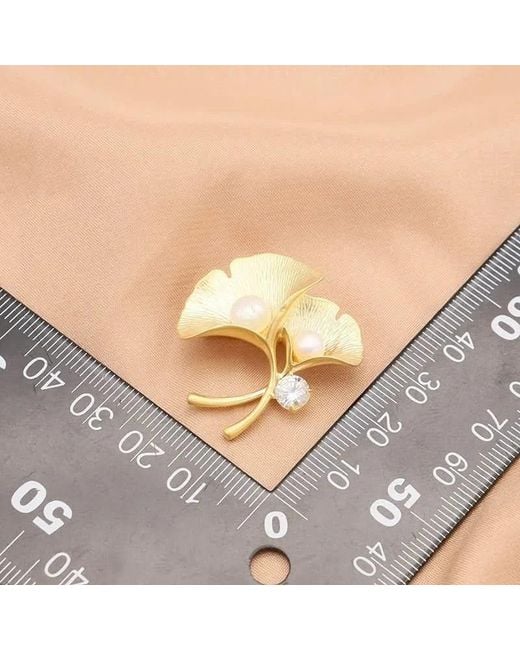 Angel Barocco Metallic Natural Freshwater Pearl Ginkgo Leaf Brooch