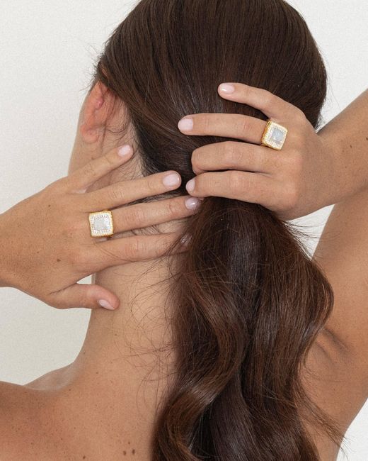 Ornare the Label Metallic Stella Ring – Pearl