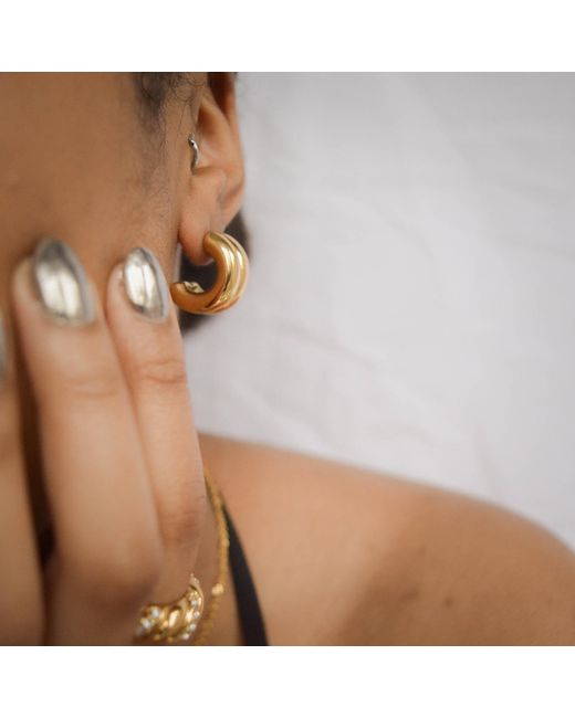 Superdivajewellery Metallic Crescent Necklace