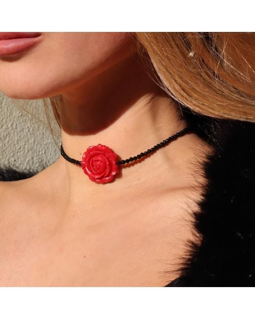 Mineralgems•Studio Red Mini Onyx Choker With Rose