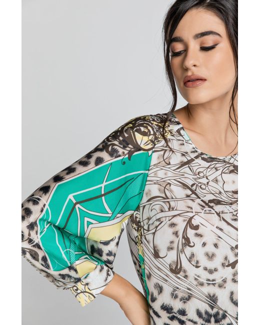 Conquista Multicolor Print Top With Bishop Sleeves