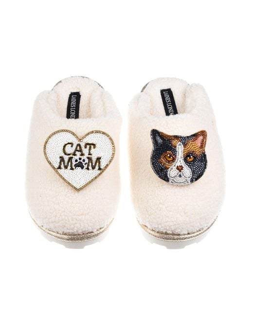 Laines London White Neutrals Teddy Closed Toe Slippers With Cat Mum/Mom & British Shorthair Cat Brooches