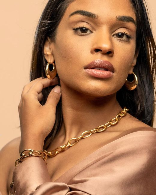VIEA Metallic Veronica Thick Hoop Earrings