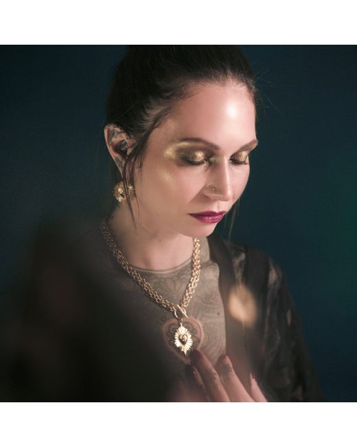 IN CAUDA VENENUM Metallic Apheia Necklace