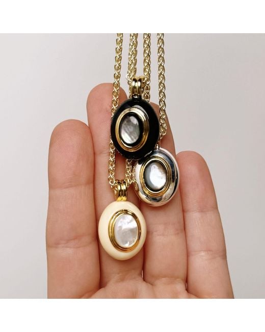 Stone Fruit Metallic Core Necklace