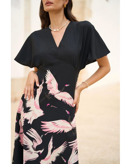 Yumi' Black Recycled Fabric Crane Print Kimono Midi Dress