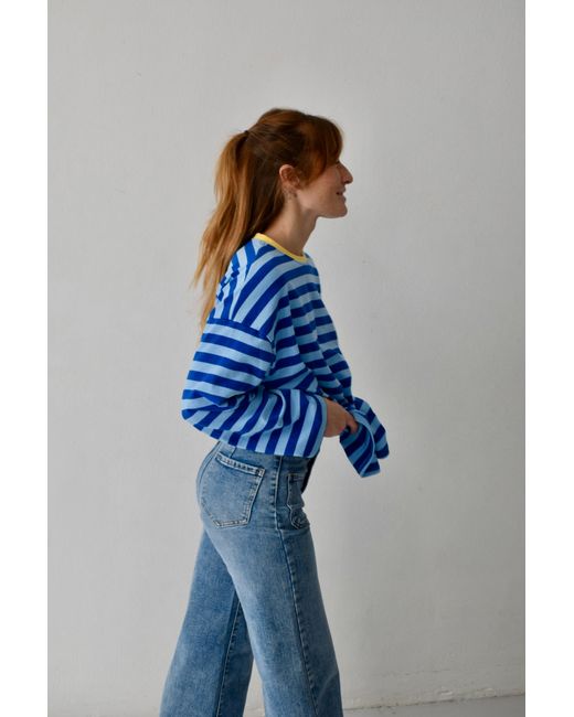Mind Traveler Blue Nuria And T-Shirt