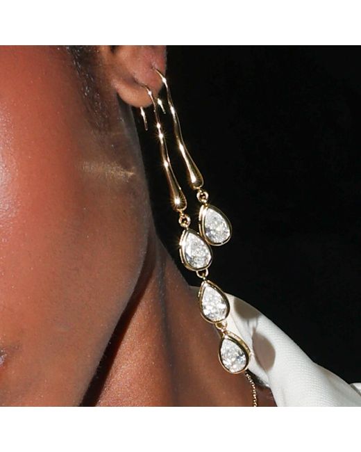 Studio Baloge Metallic Suspendue Goutte Earrings Long