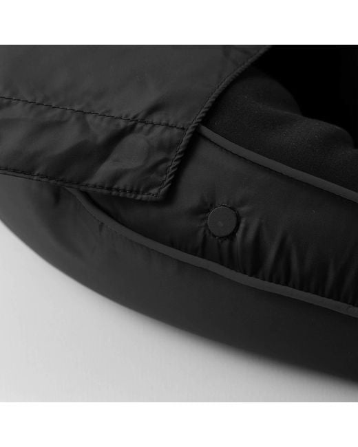 Kapture Black Room Travel Pillow Set