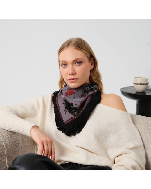 Iodes Gray Shadow Fringed Scarf