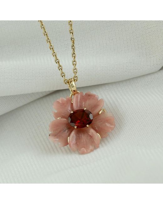 Artisan Brown 14K Carved Onyx & Garnet Flower Pendant