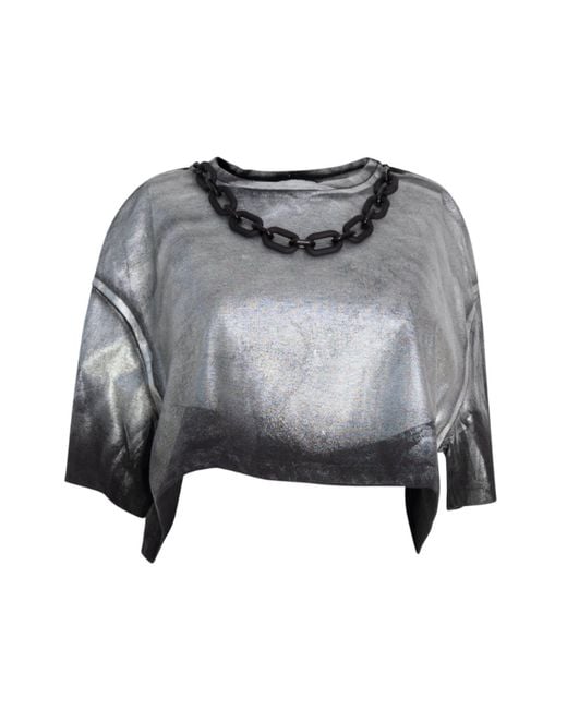 Circular Path Gray Necklace Crop T-Shirt