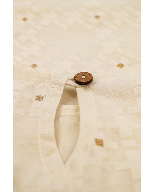 Stovaria Natural Textured Sleeveless Top