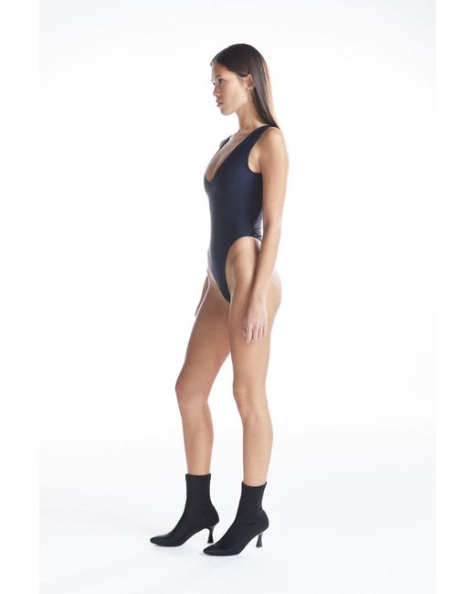 No'design Blue V-Neck Thick Strap Bodysuit
